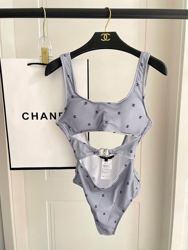Chanel S-XL 70 (1)